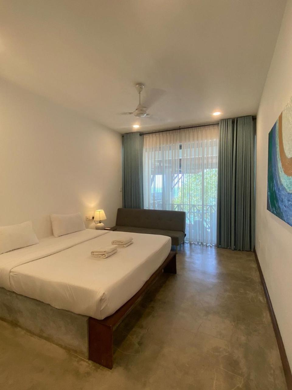 Sun N Sea Hotel Unawatuna Eksteriør billede
